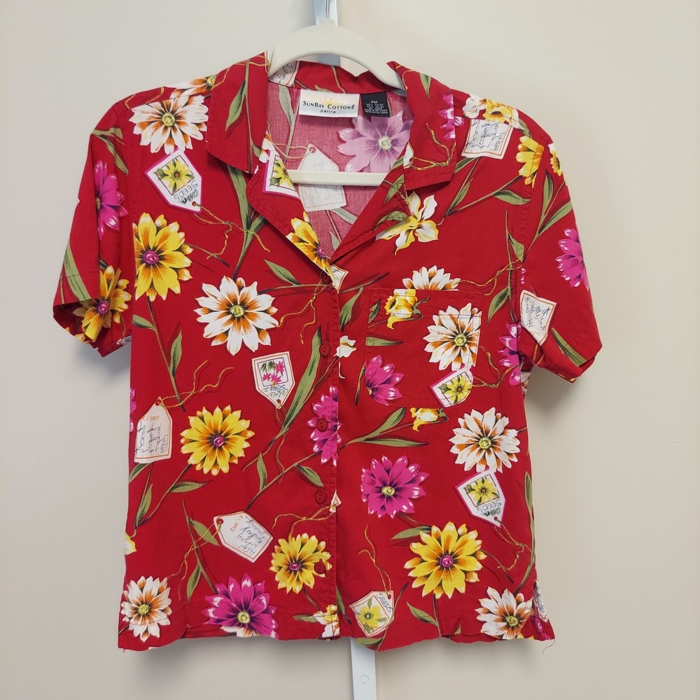 Vintage Red Floral Rayon Short Sleeve Button Down Shirt PM Cottage Gradening